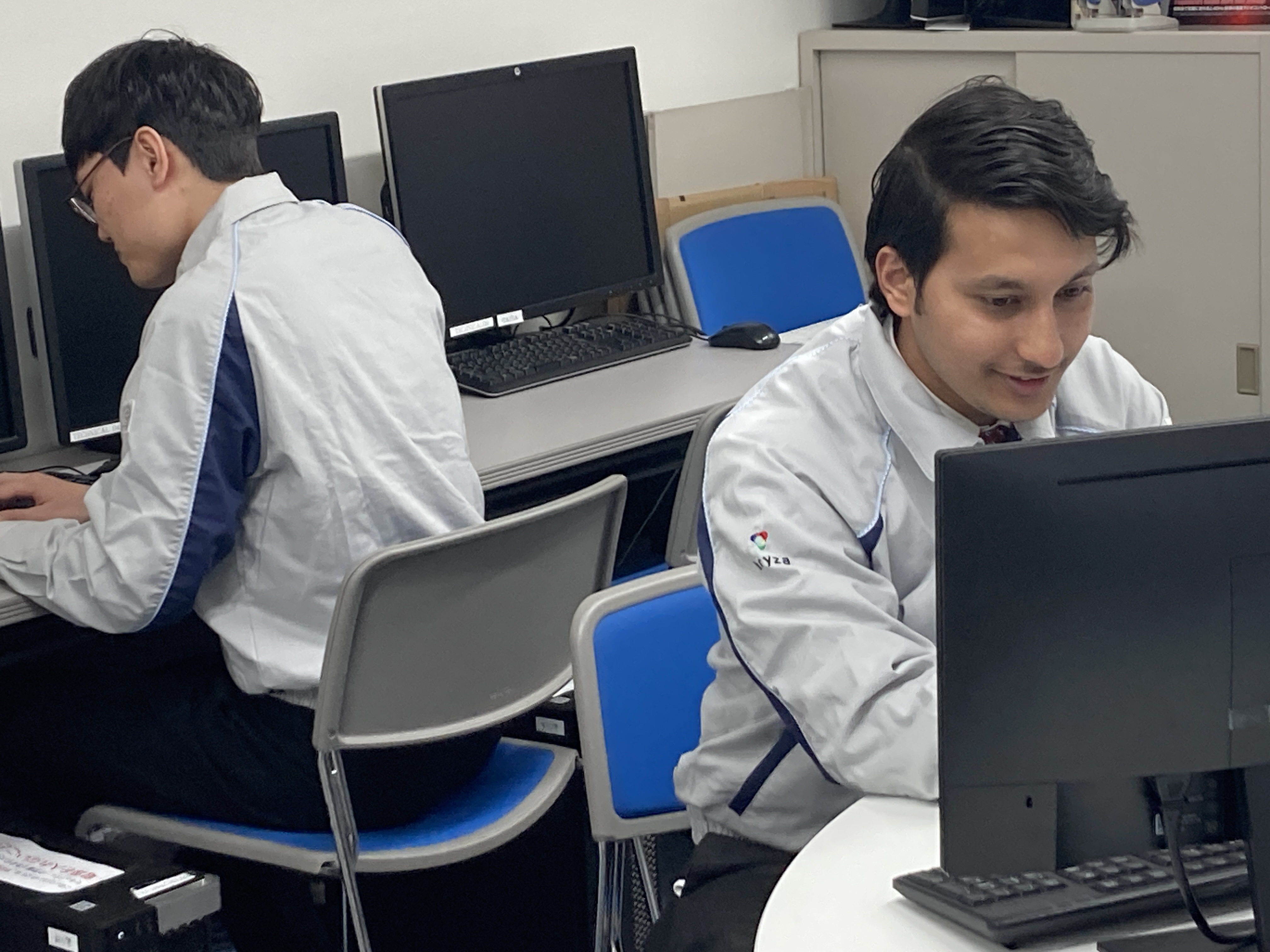 job-img